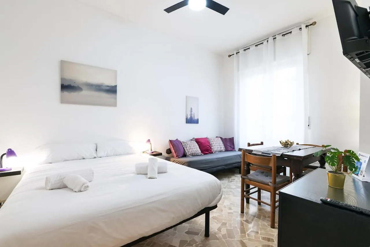 Primopiano - Romilli Apartment Milan 0*,  Italy
